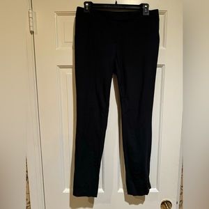 Theory women’s pants. Straight leg. Black with zipper at bottom. Size 6.
